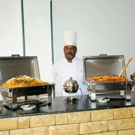 Nile Hotel Aswan Buitenkant foto