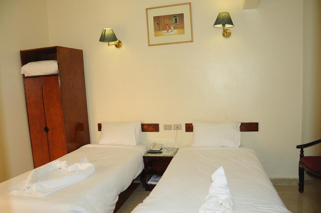Nile Hotel Aswan Buitenkant foto